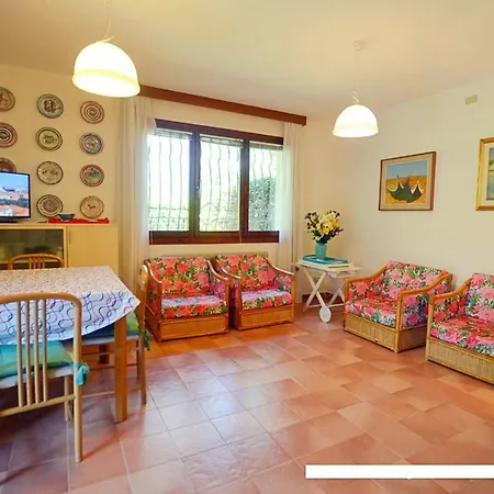 Lignano Schoene Mit Privat Garten 펜션 리그나노 사비아도로