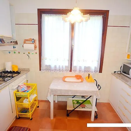 펜션 Lignano Schoene Mit Privat Garten *